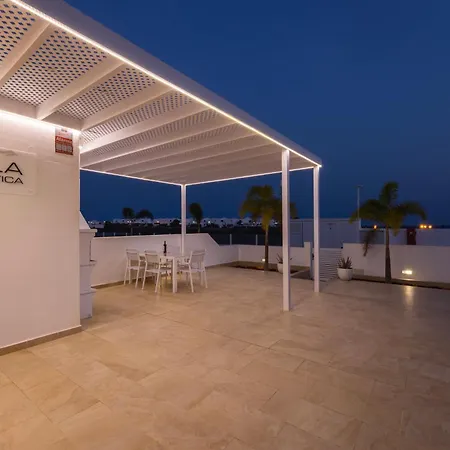 Villa Atlantica - Heated Pool In Playa Blanca (Lanzarote)