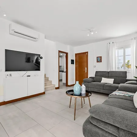 Villa Atlantica - Heated Pool In Playa Blanca (Lanzarote)